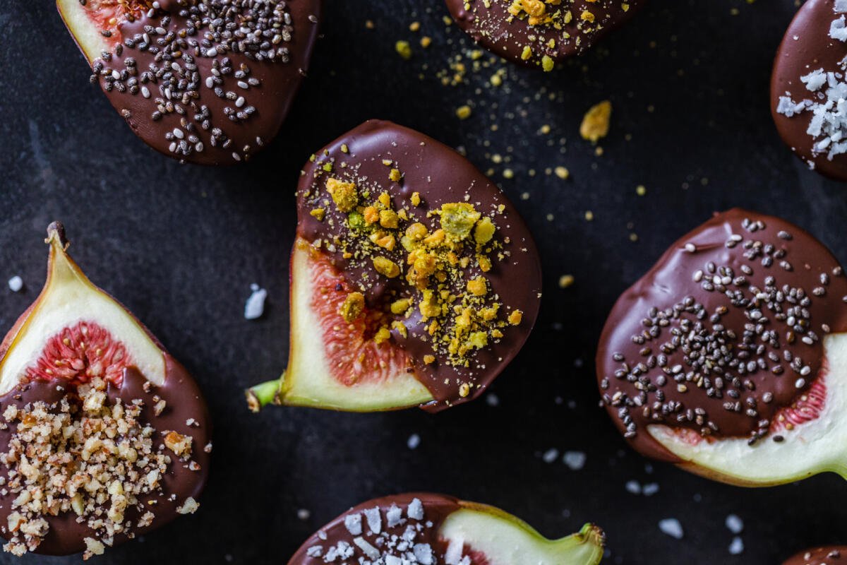 Chocolate Dipped Figs So Easy Momsdish