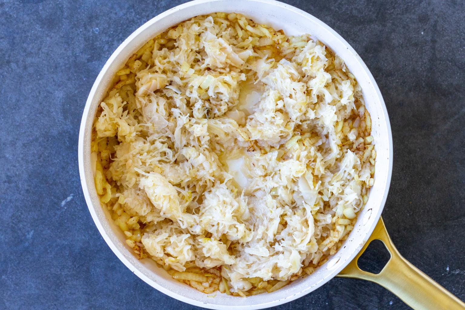 Classic Kielbasa And Sauerkraut One Pan Meal Momsdish