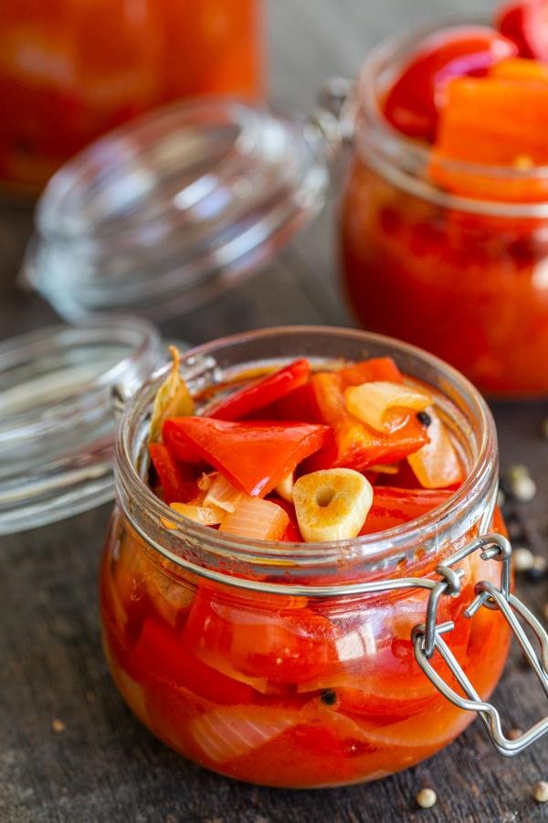 Marinated Red Bell Peppers - Momsdish