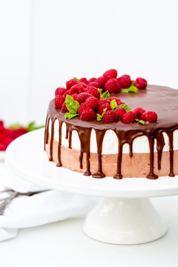 Cake on a cake stand.