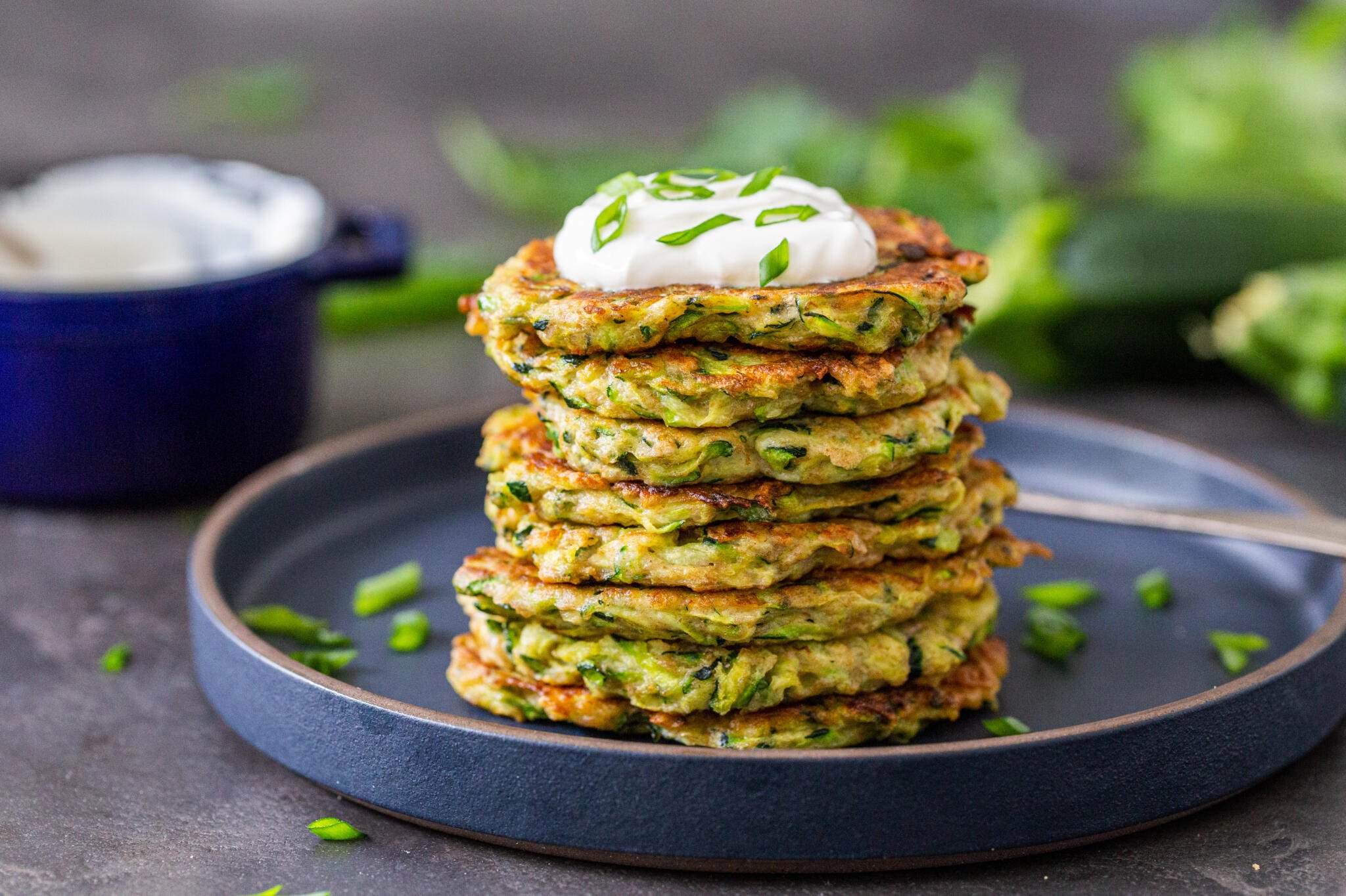 Healthy Zucchini Fritters (5 Ingredients) - Momsdish