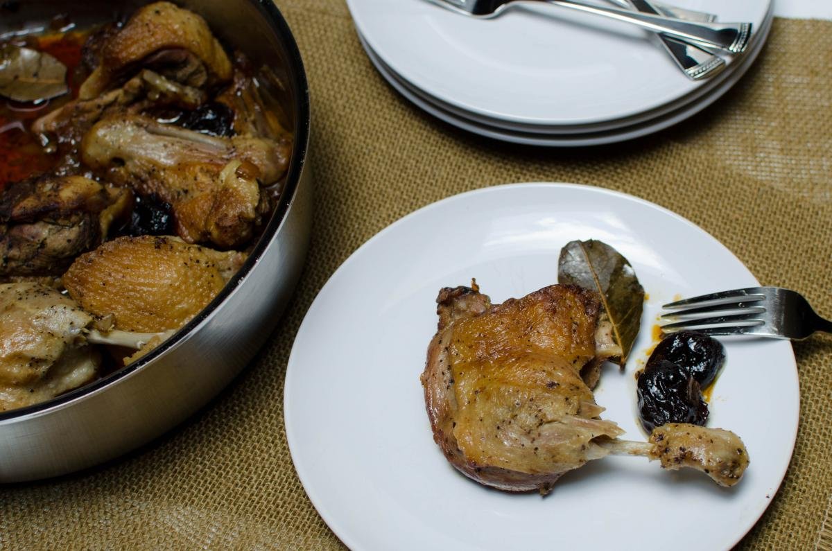 roast duck with apples and prunes