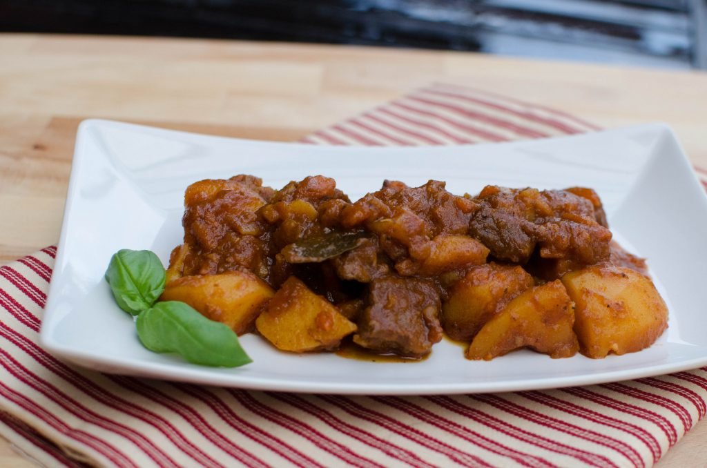 Braised Potatoes with Beef