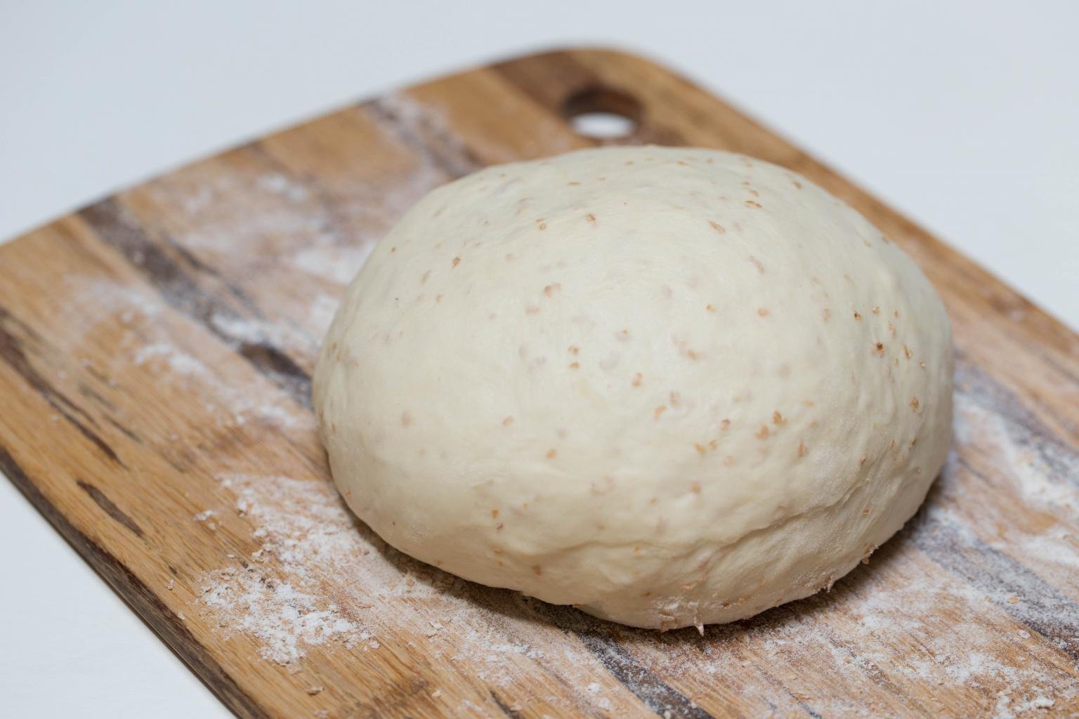 The Best Overnight Pizza Dough Recipe Momsdish