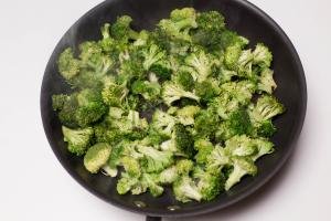 Broccoli in a skillet
