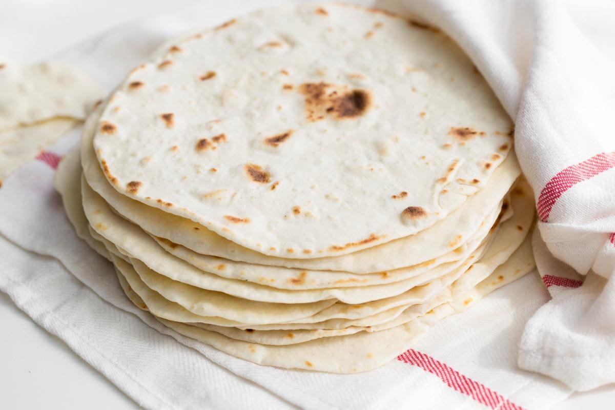 Easy Tortille Recipe Homemade Easy Tortilla Recipe Momsdish