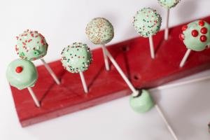 Christmas Cookie Ball Pops
