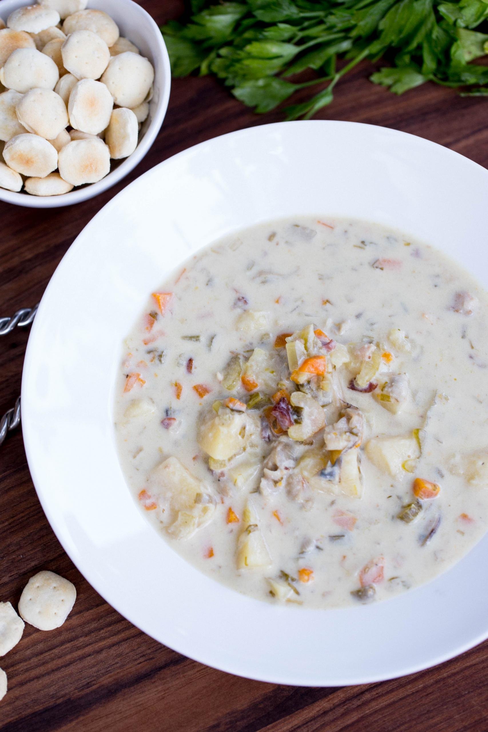 Easy Clam Chowder Recipe Momsdish