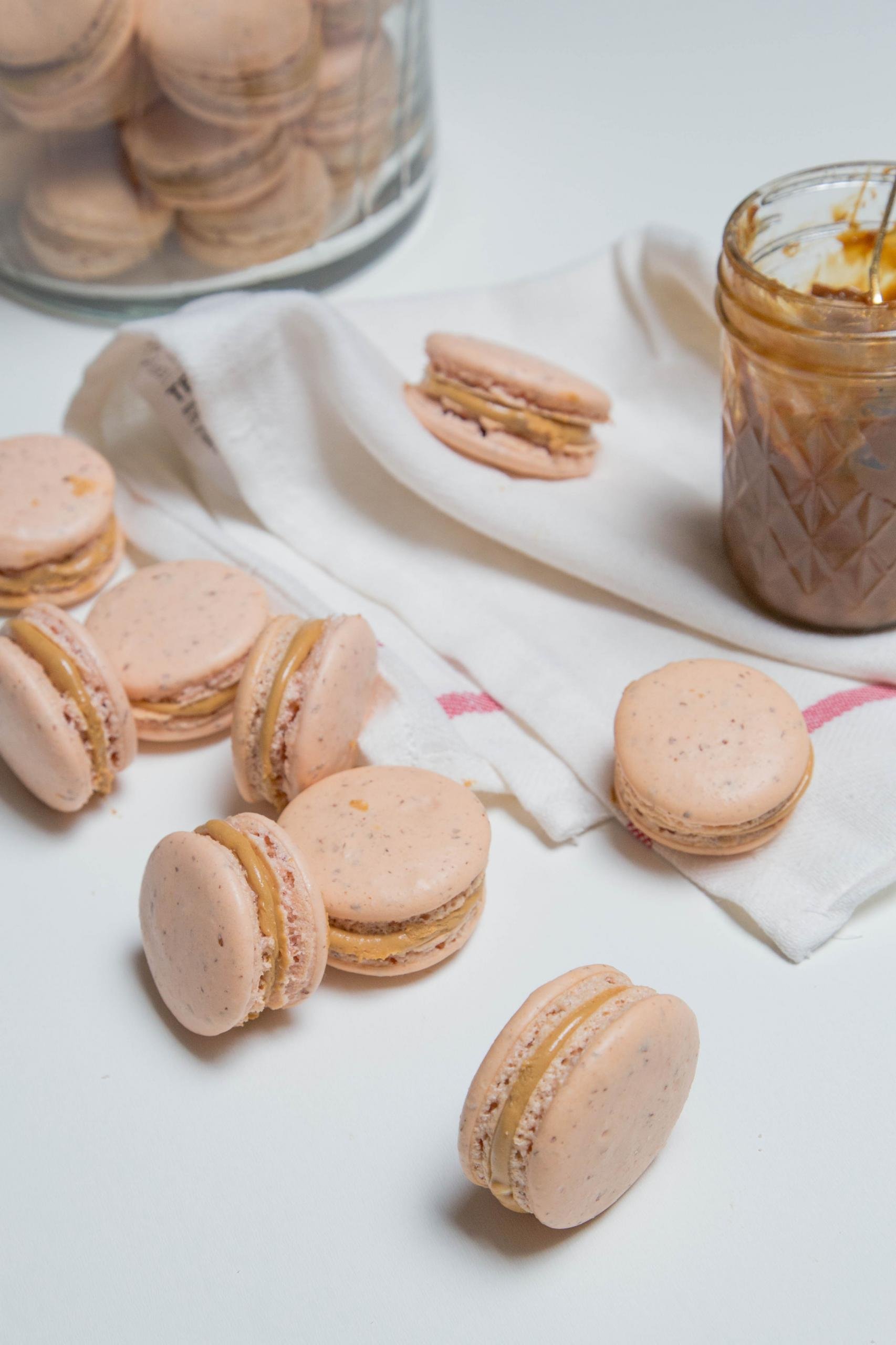 Dulce De Leche Macarons Recipe Momsdish