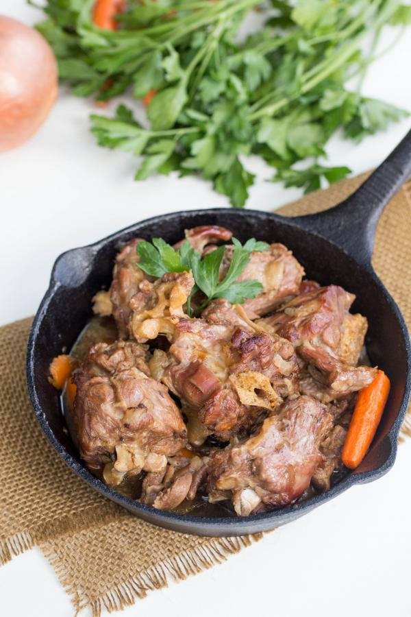 Turkey Necks Recipe (The Classic Way) - Momsdish