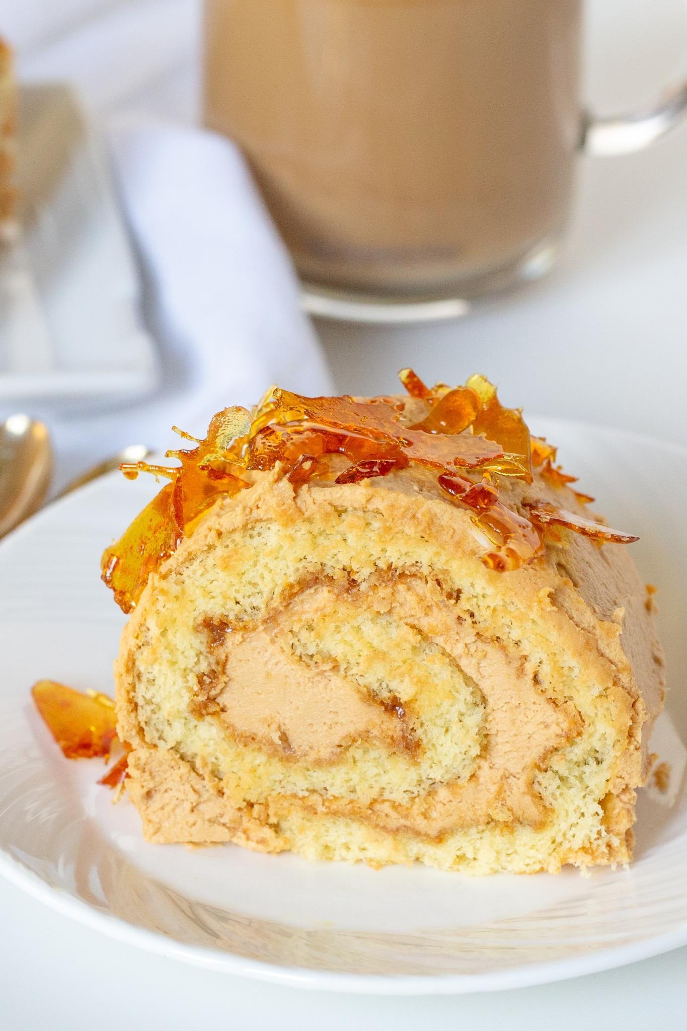 Dulce de Leche Cake (Golden Key Cake) - Momsdish