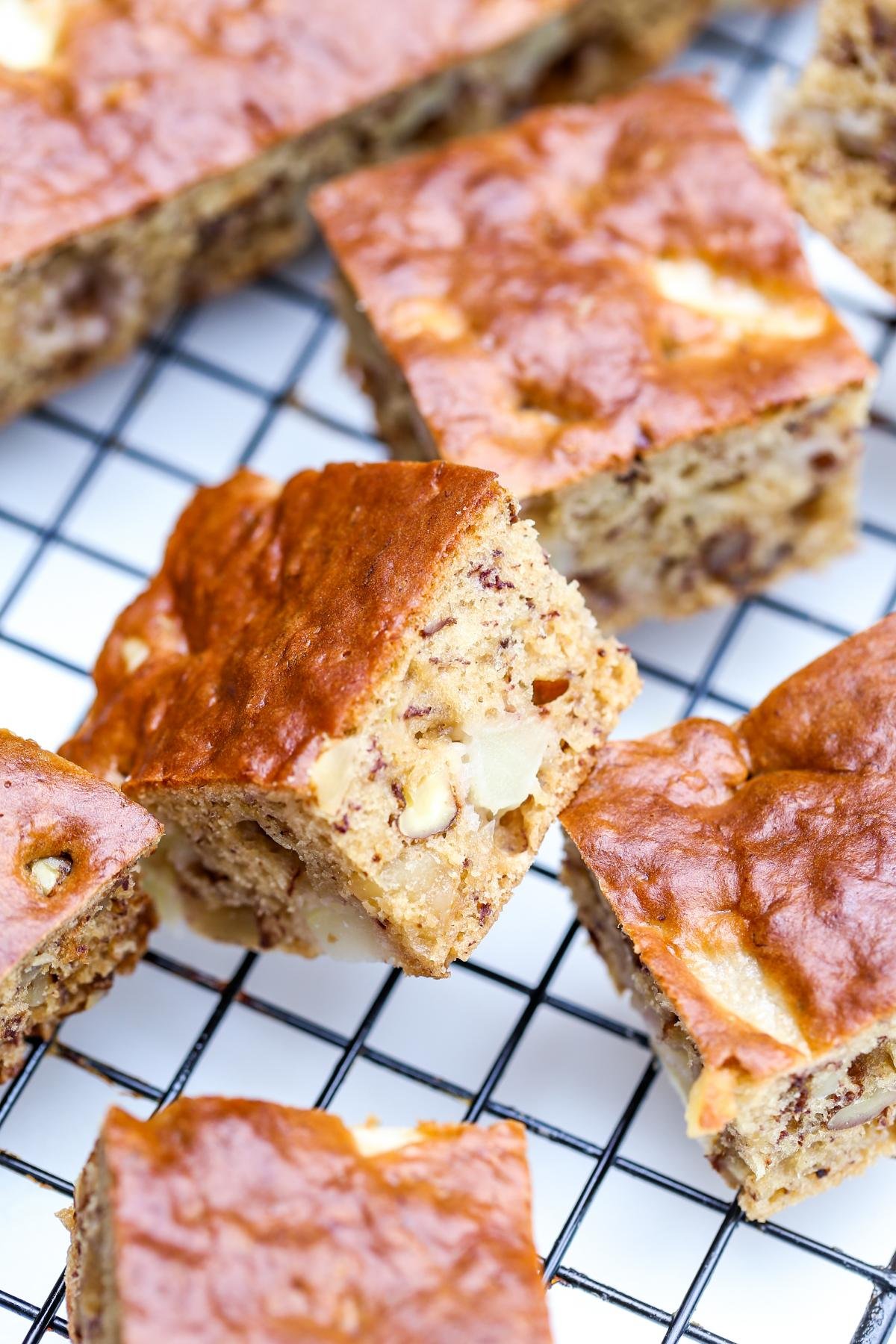 Banana Apple Bread Recipe Momsdish