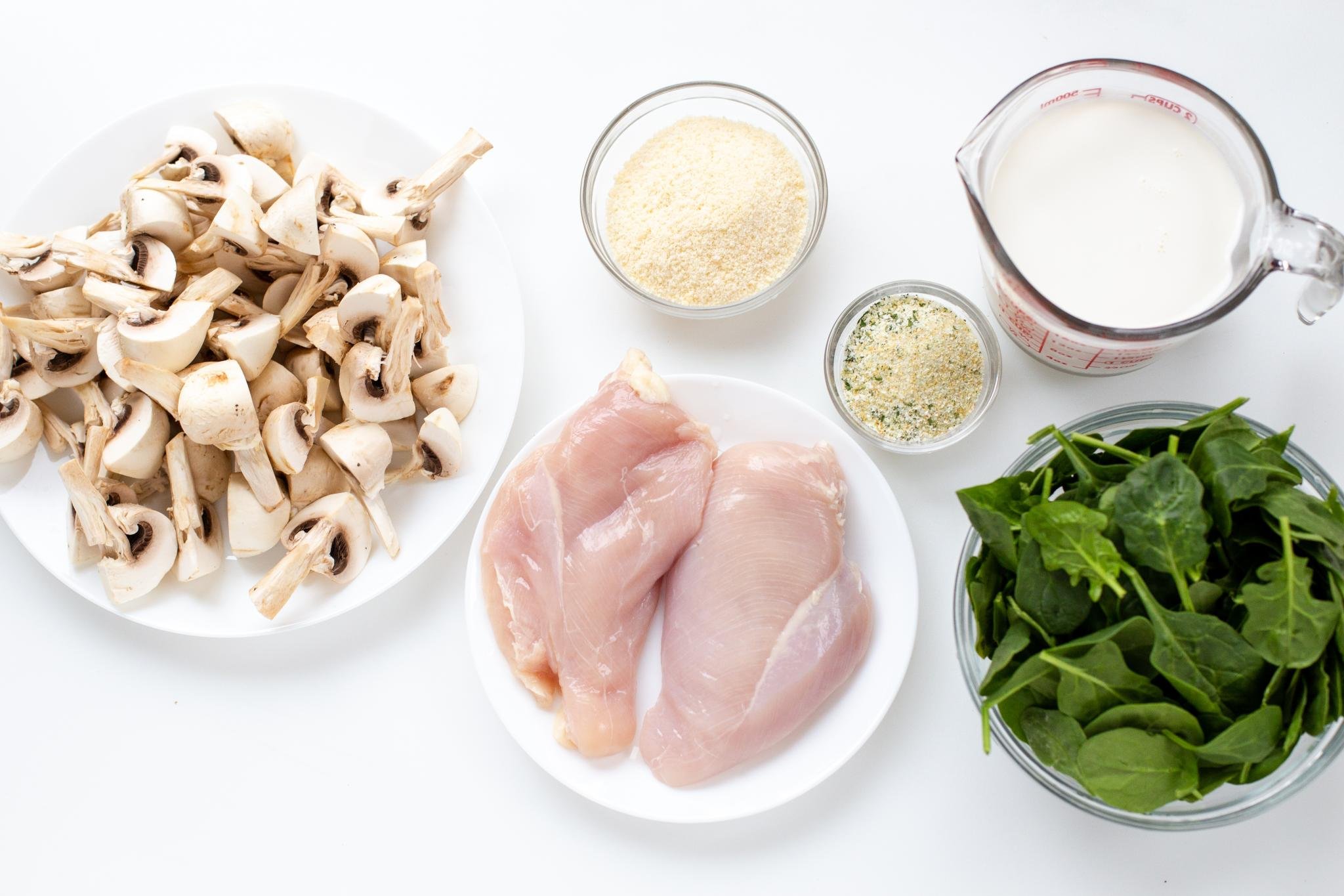 Creamy PanSeared Chicken Breast Recipe Momsdish