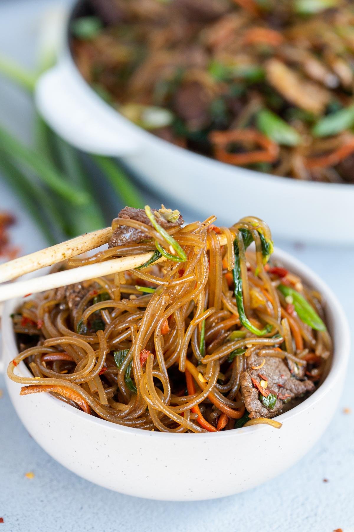 Easy Korean Spicy Noodles (with Beef) - Momsdish