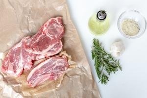 Lamb shoulder chop with other ingredients