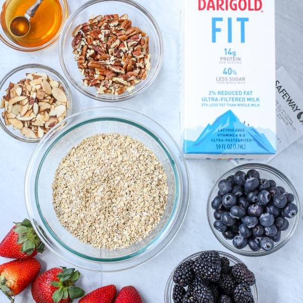 Ingredients for Old Fashioned Oatmeal Pudding, fruits, oats and milk