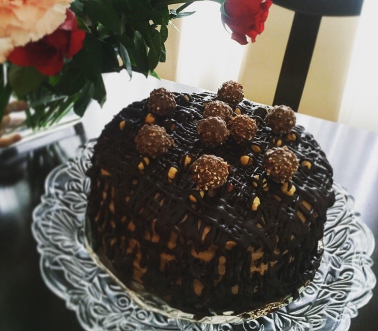 Chocolate Hazelnut Cake - Momsdish