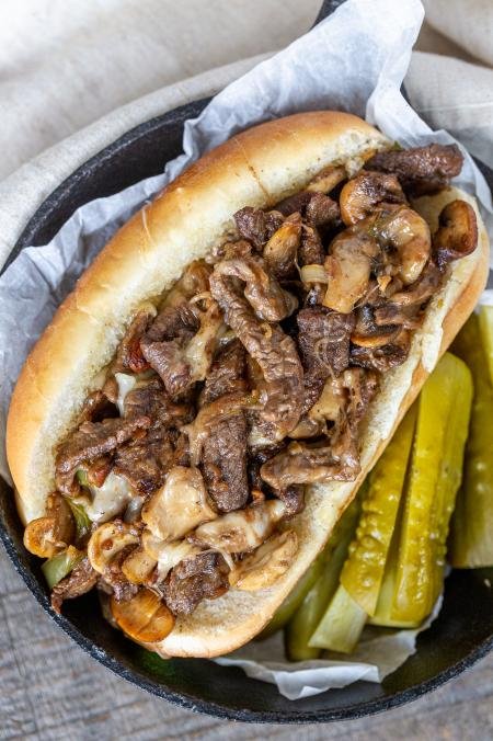 Easy Philly Cheesesteak Sliders - Momsdish