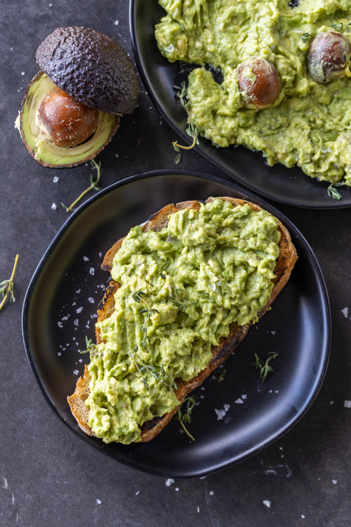 5-Minute Garlic Avocado Spread - Momsdish