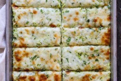 Cheesy Zucchini Breadsticks
