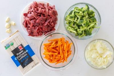 Ingredients for Beef lo mein