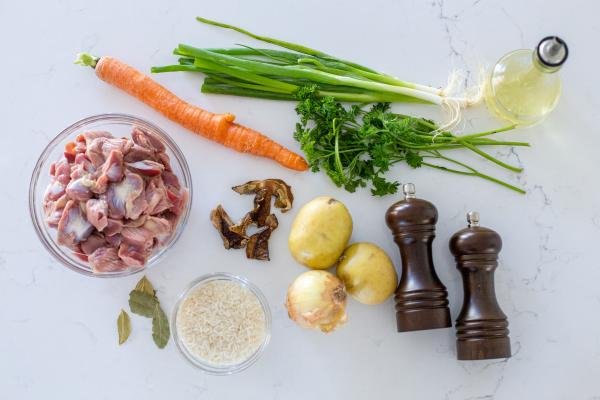 ingredients for the chicken gizzard soup