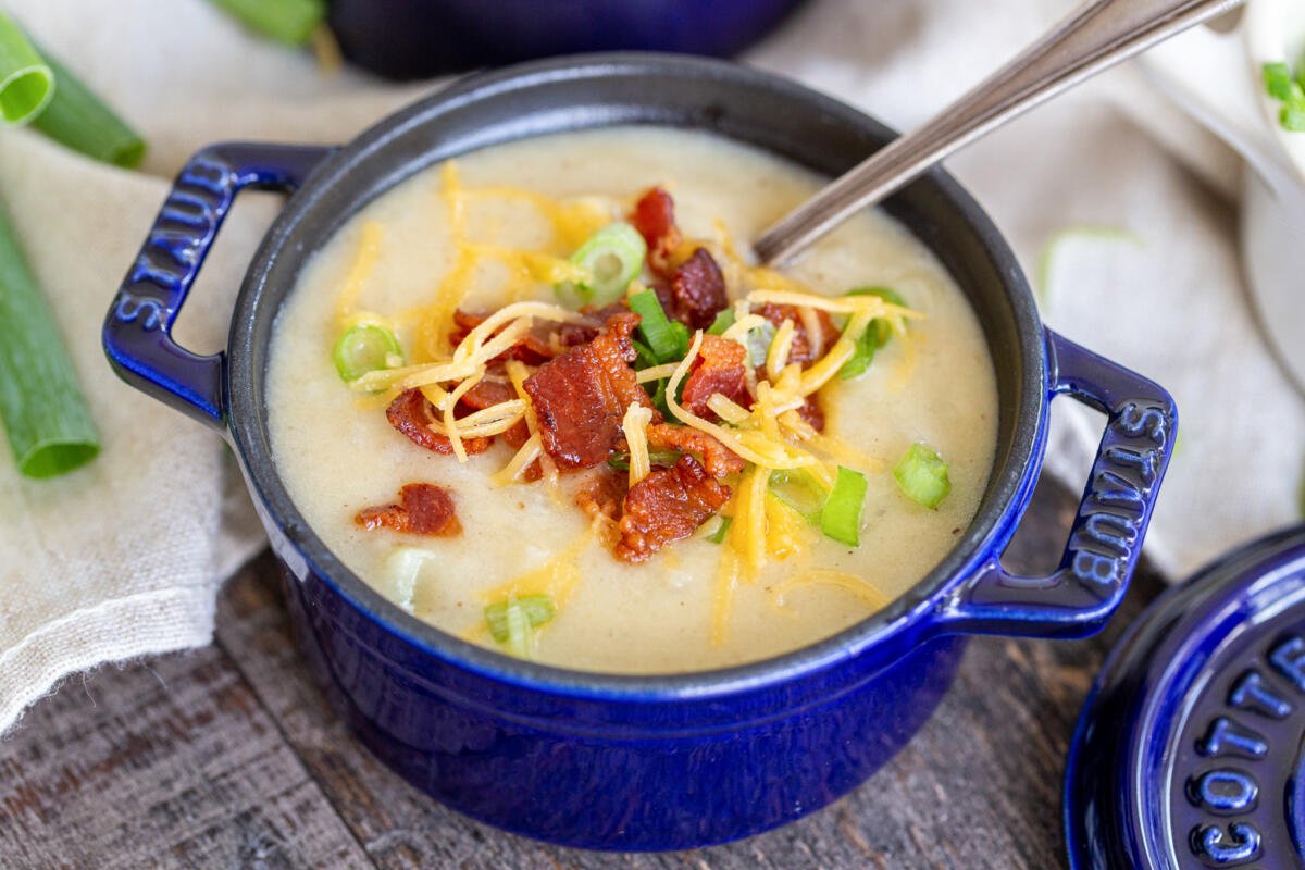 Creamy Potato Soup Recipe - Momsdish