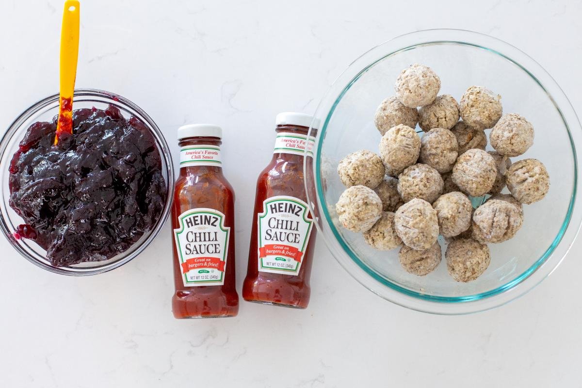 Grape Jelly Meatballs (5minute Appetizer) Momsdish