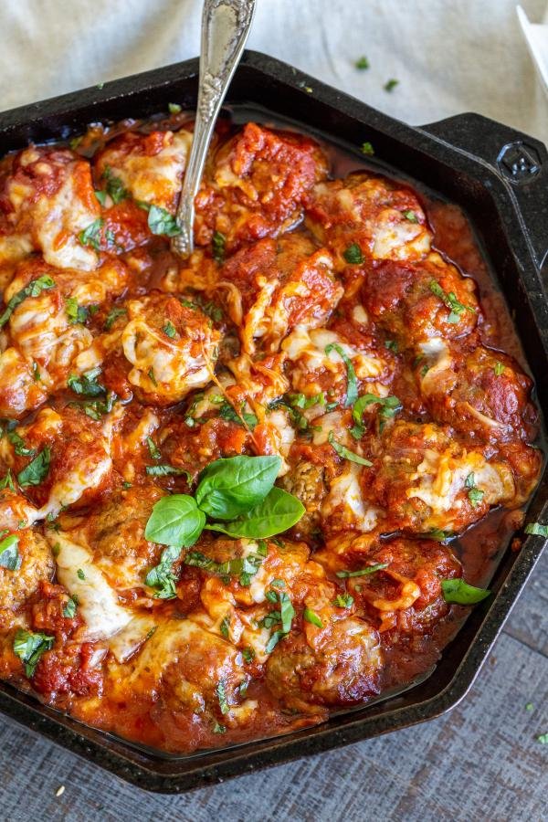 Marinara meatballs in a serving dish