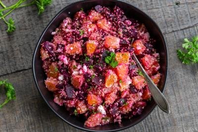 Beet Quinoa Salad (Only 5 Ingredients) - Momsdish