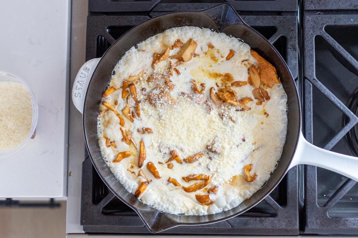 Chanterelle Mushrooms Recipe - Momsdish