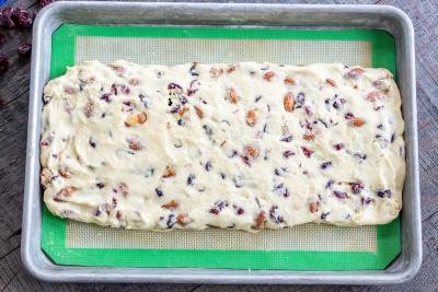 Biscotti long in a baking tray