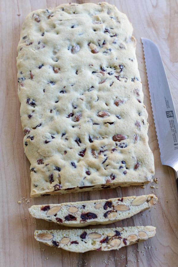 Biscotti log getting cut