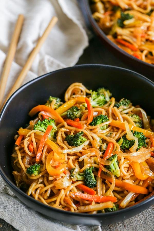 Veggie Yakisoba in a bowl