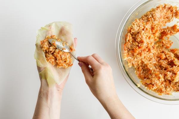 Cabbage and billing on a hand