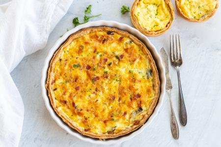 Easy Breakfast Quiche - Momsdish
