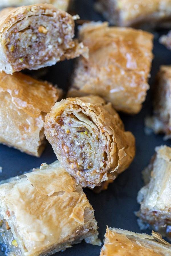 Baklava rolls on a plate