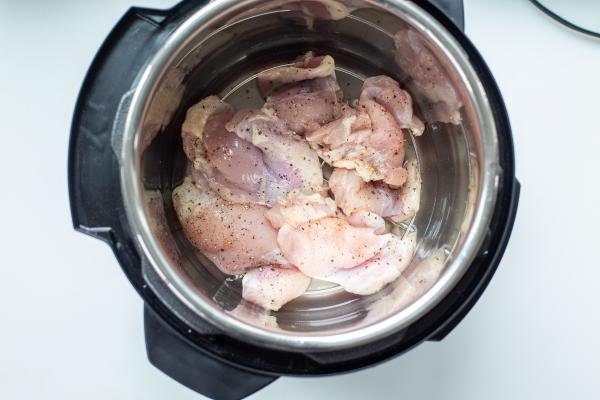 chicken tights in an instant pot