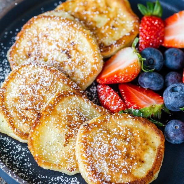 Cottage cheese pancakes on a plate