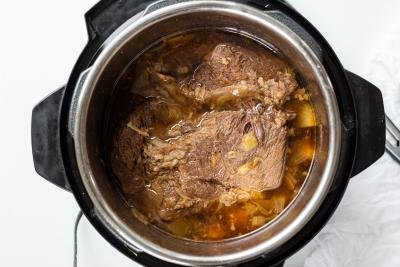 Beef inside an instant pot