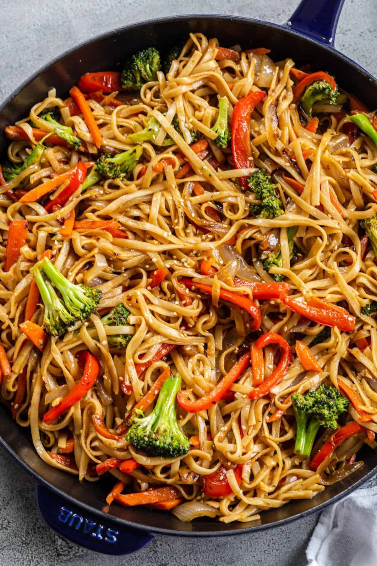 Fideos Simples Lo Mein