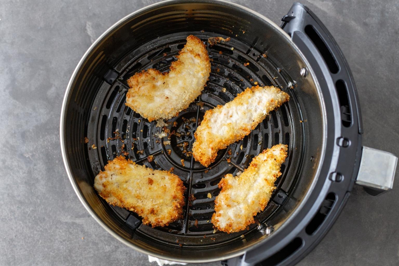 Crispy Air Fryer Chicken Tenders (With Video) Momsdish