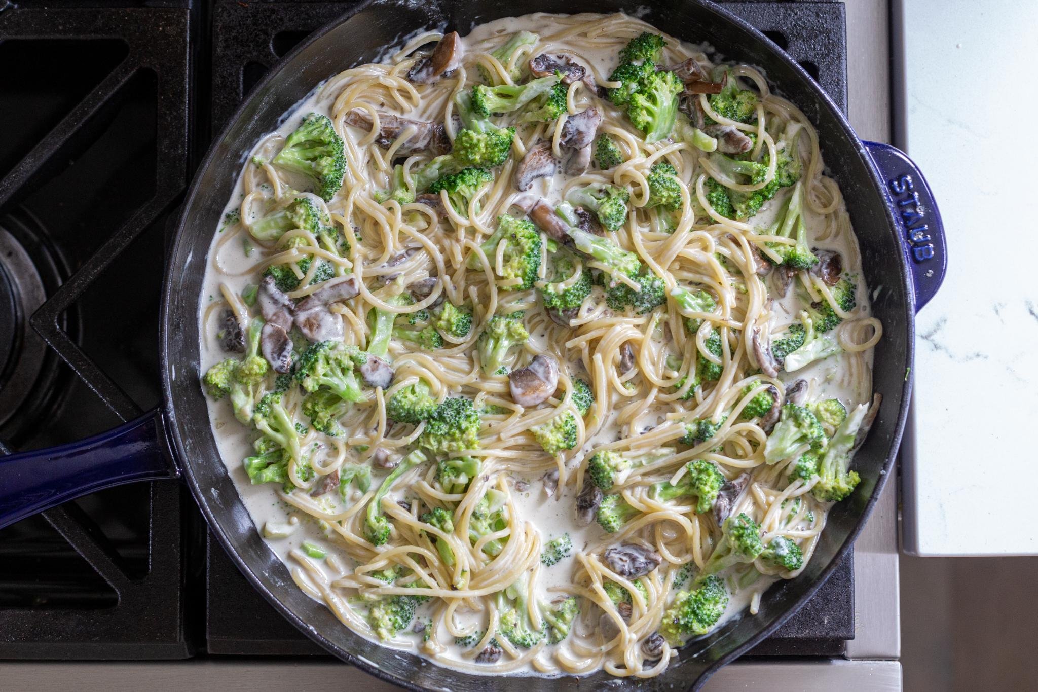 Broccoli Mushroom Alfredo Pasta Momsdish