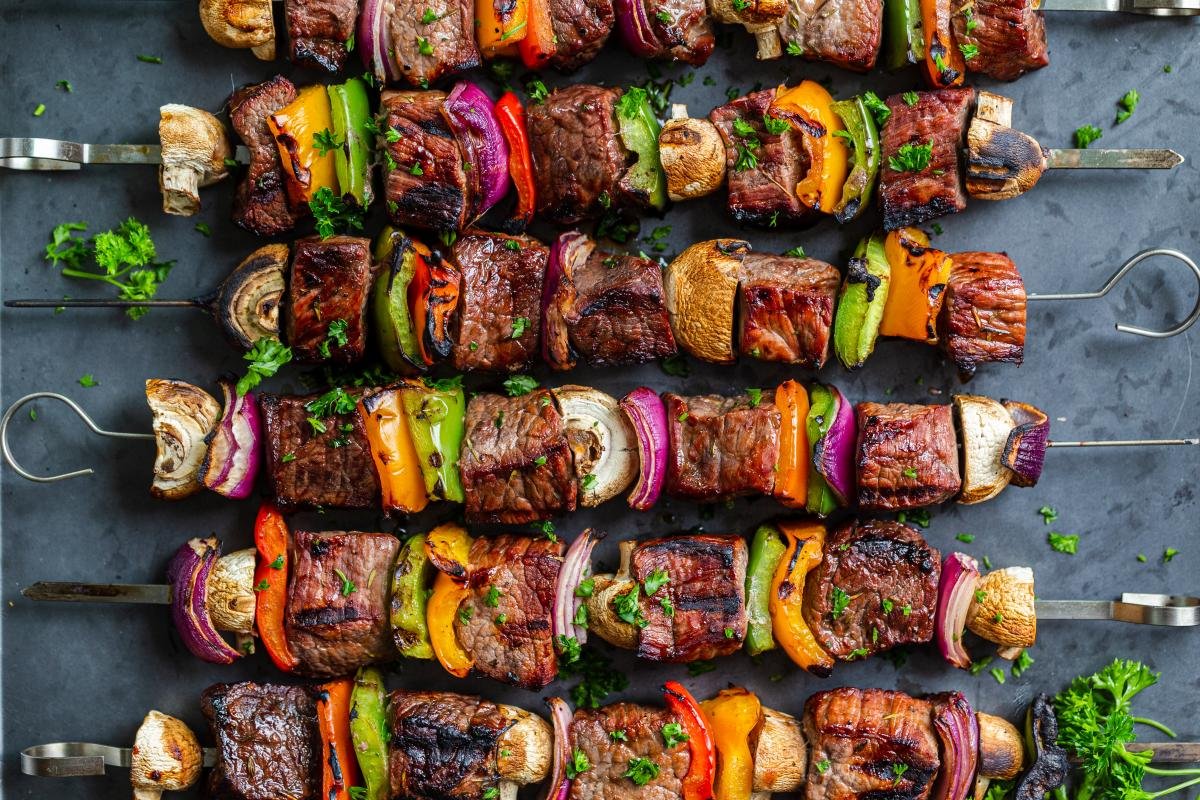 Amazing Shish Kabob Recipe (with Beef) - Momsdish