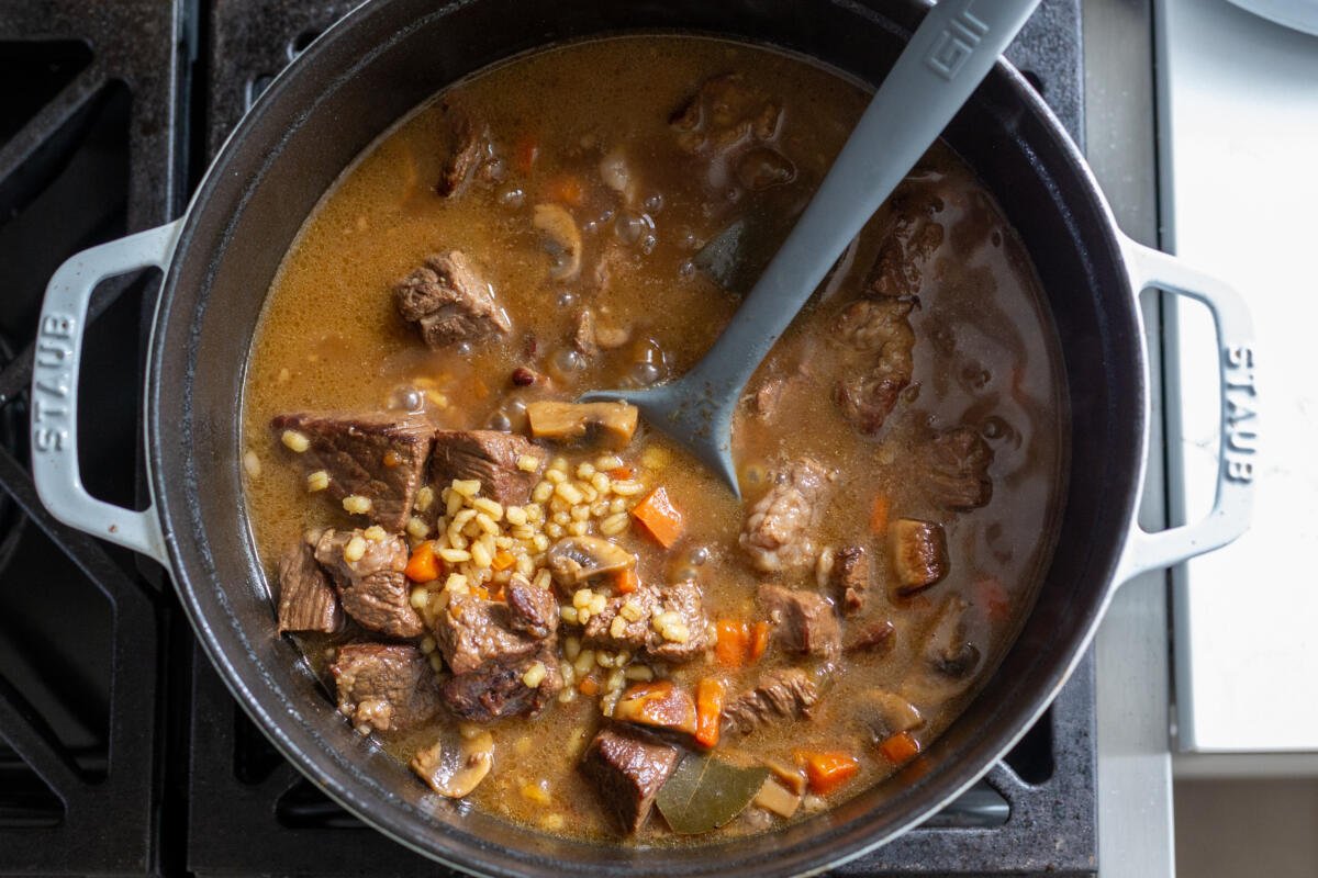 Easy Beef Barley Soup Recipe - Momsdish