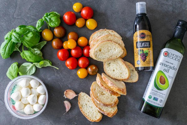 ingredienti per la Bruschetta