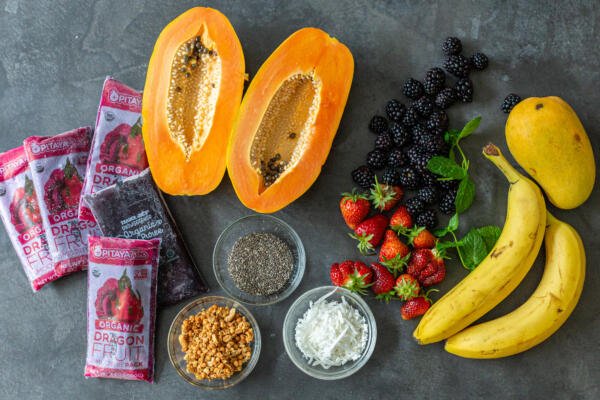 Ingredients for acai bowl