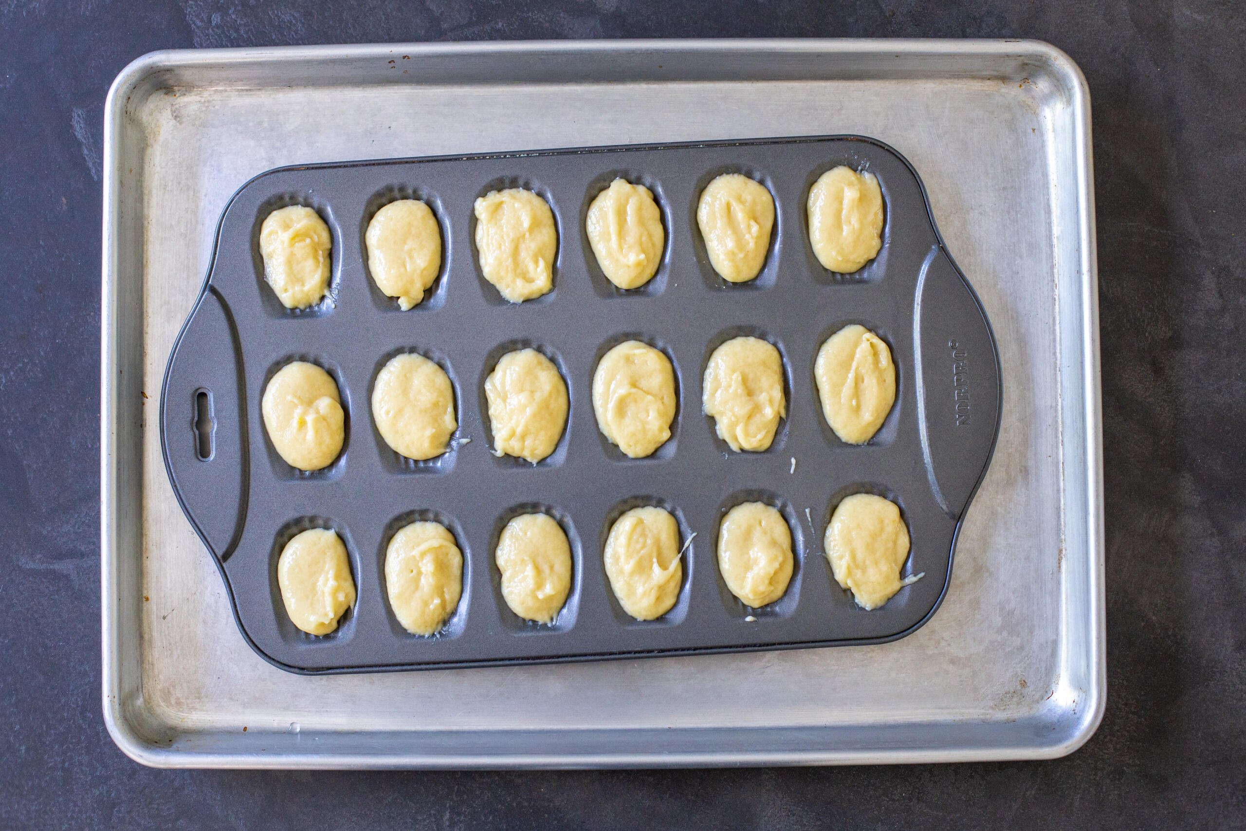 Classic French Madeleine Cookies Momsdish