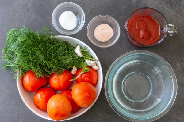 Ingredients for Marinated tomatoes