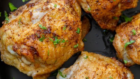 Instant vortex plus 2024 air fryer chicken thighs